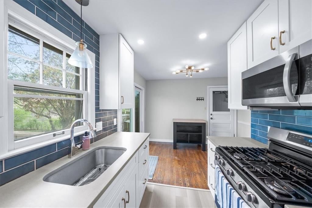 2816 W 47th Terrace — photo 14