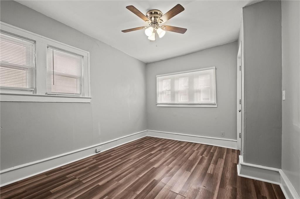 514 W Walnut Street — photo 8