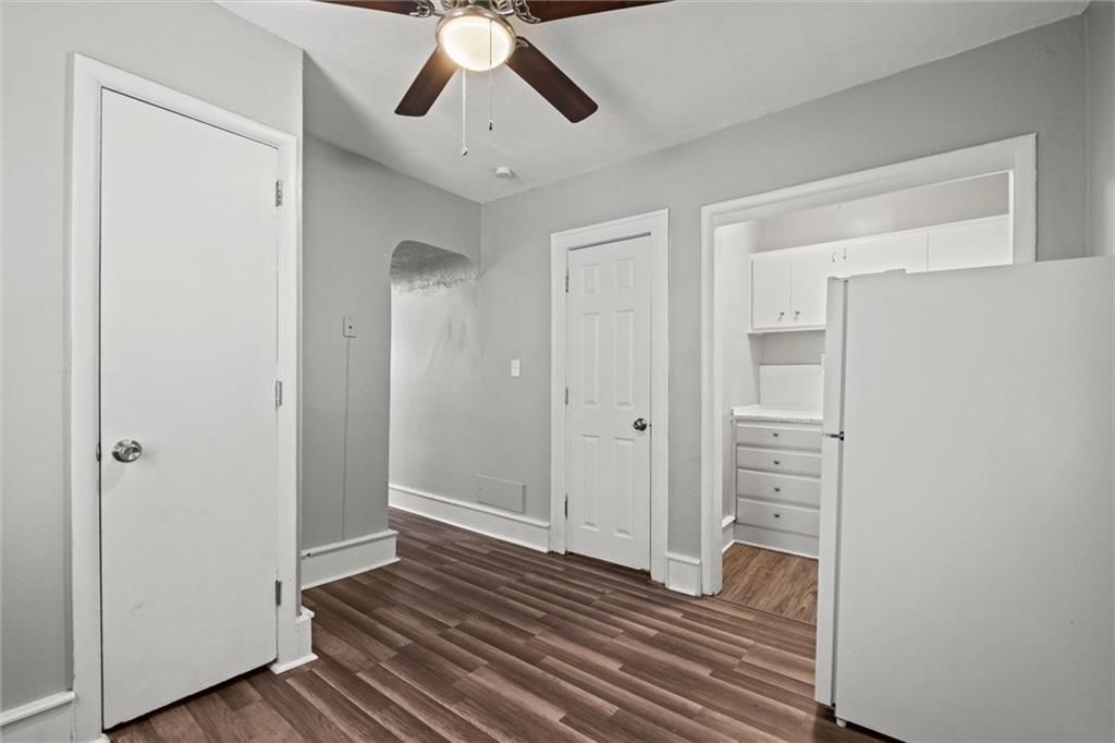 514 W Walnut Street — photo 11
