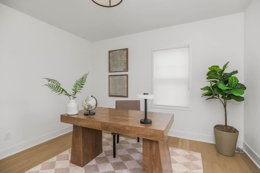 4536 Mercier Street — photo 14