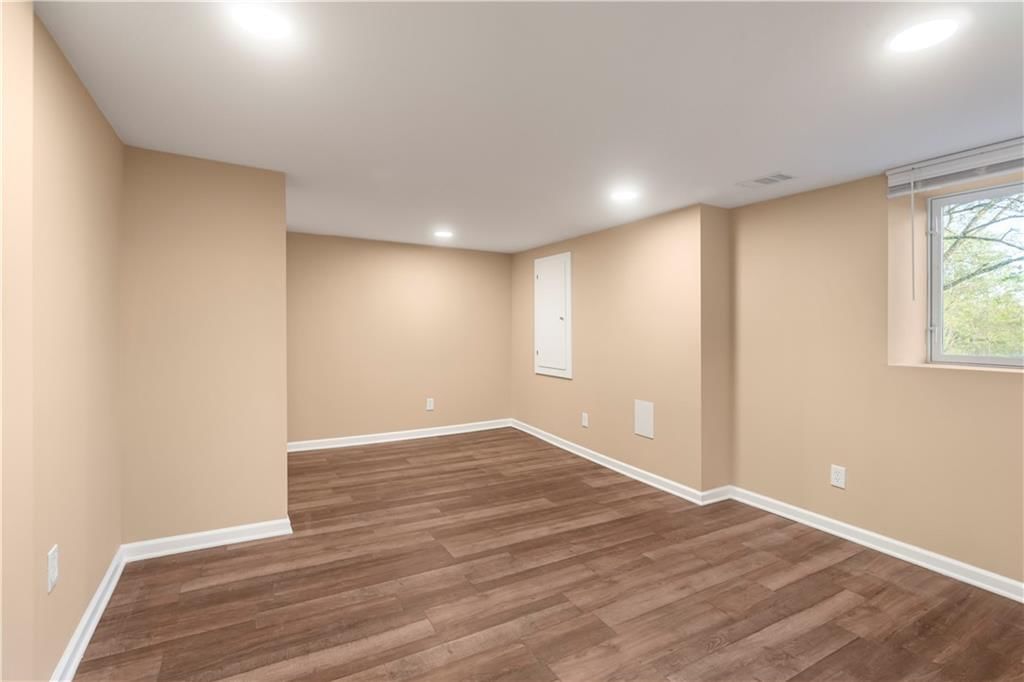 8025 Waverly Avenue — photo 19