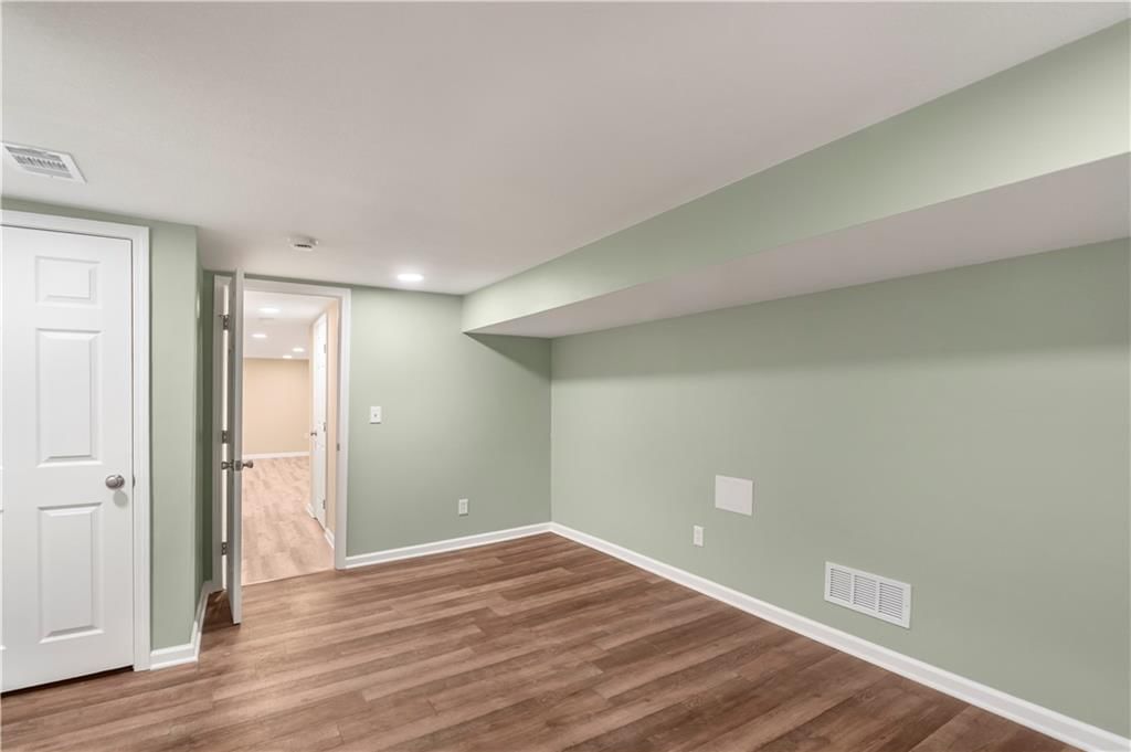 8025 Waverly Avenue — photo 21