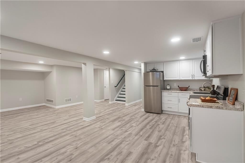 8025 Waverly Avenue — photo 22
