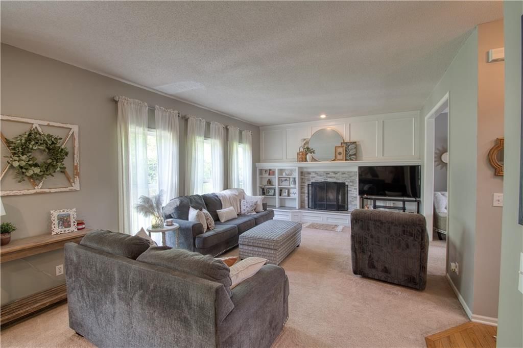 16330 S Chester Street — photo 7