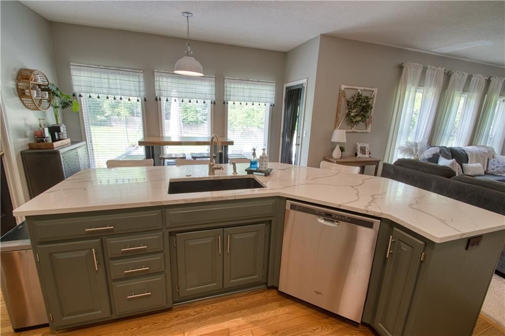 16330 S Chester Street — photo 11