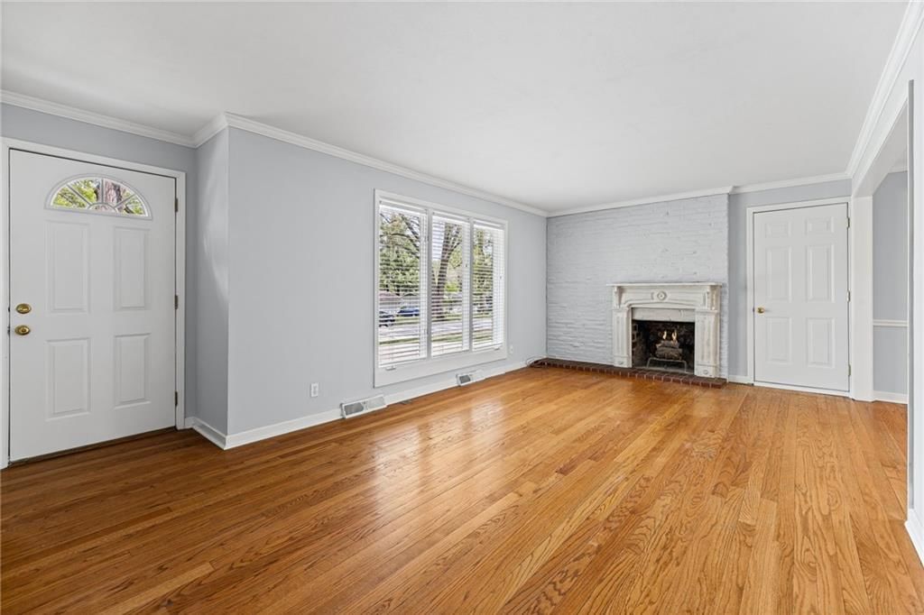 7633 Tomahawk Road — photo 5