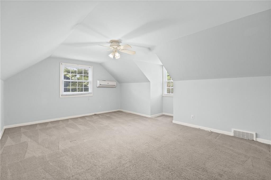 7633 Tomahawk Road — photo 12