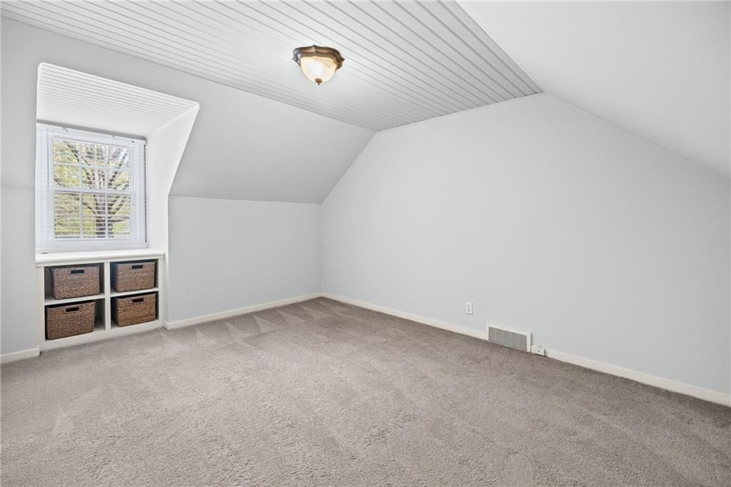 7633 Tomahawk Road — photo 15