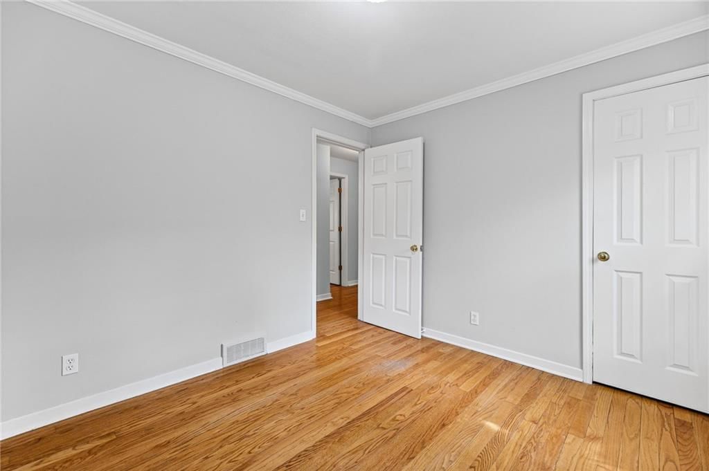 7633 Tomahawk Road — photo 25