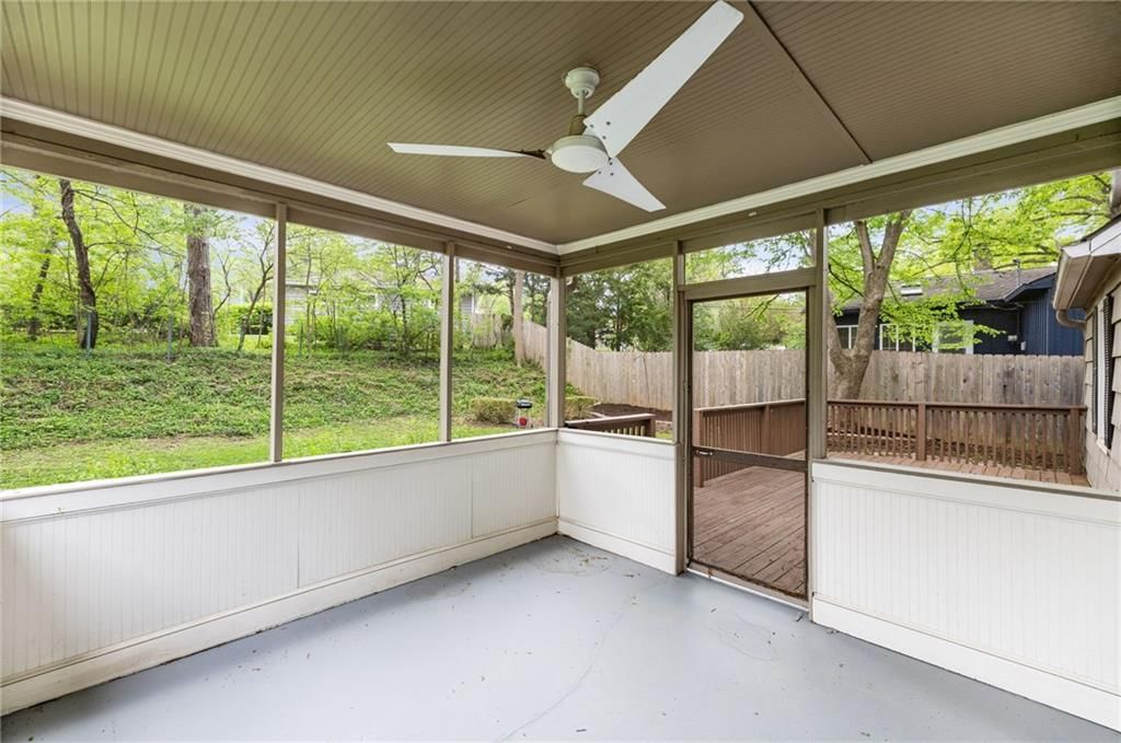 7633 Tomahawk Road — photo 30