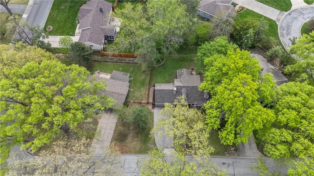 7633 Tomahawk Road — photo 39