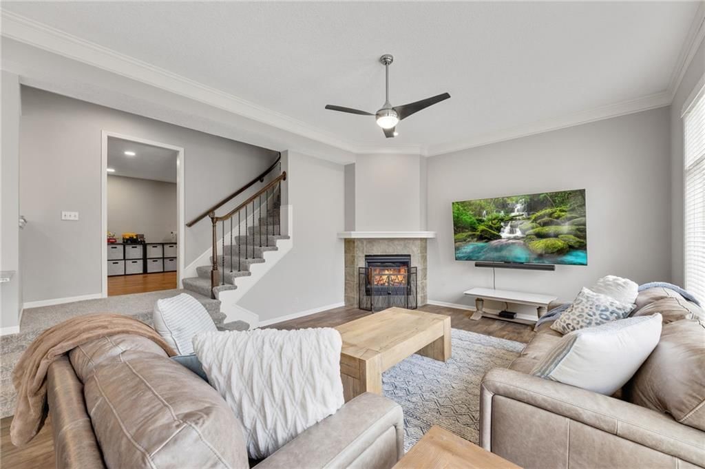 4246 W 150 Terrace — photo 30