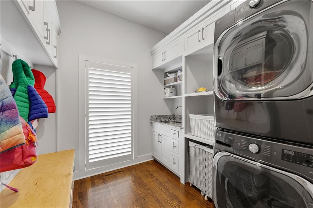 4246 W 150 Terrace — photo 39