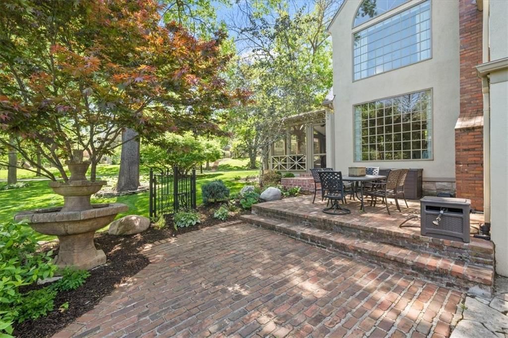 6331 ENSLEY Lane — photo 33