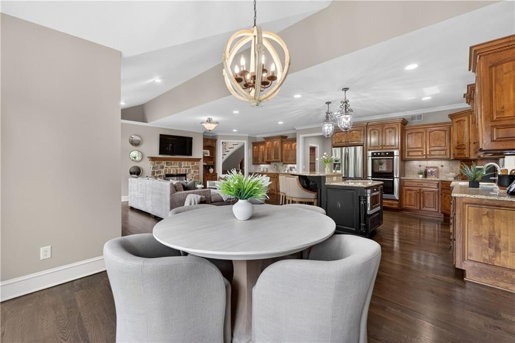 15320 Larsen Street — photo 21