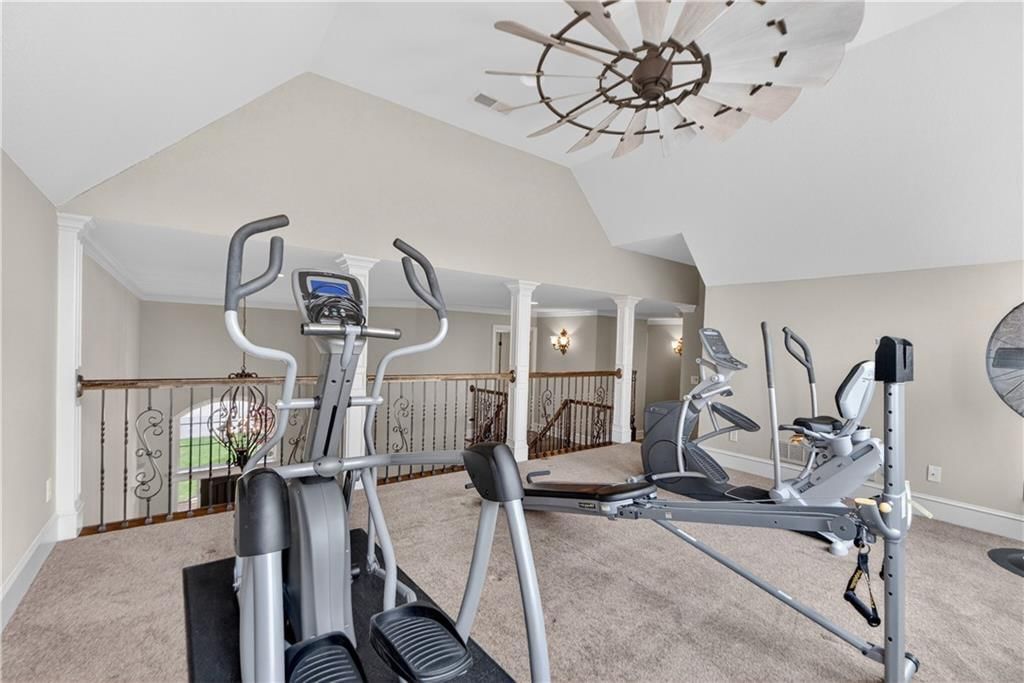 15320 Larsen Street — photo 41
