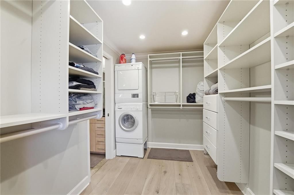 121 W 48th Street — photo 21