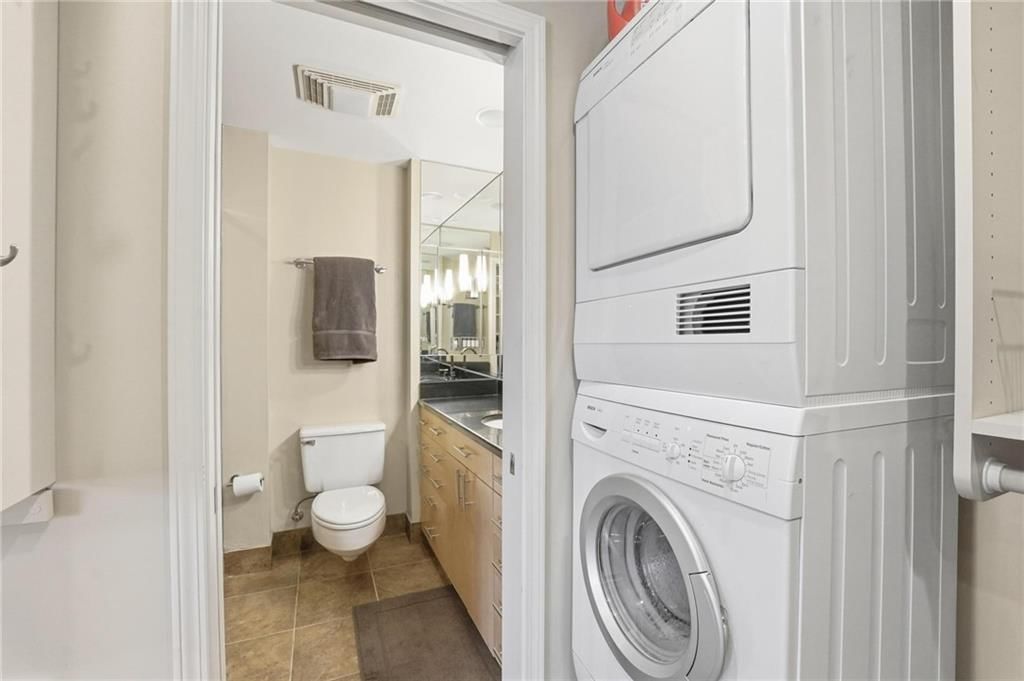 121 W 48th Street — photo 22