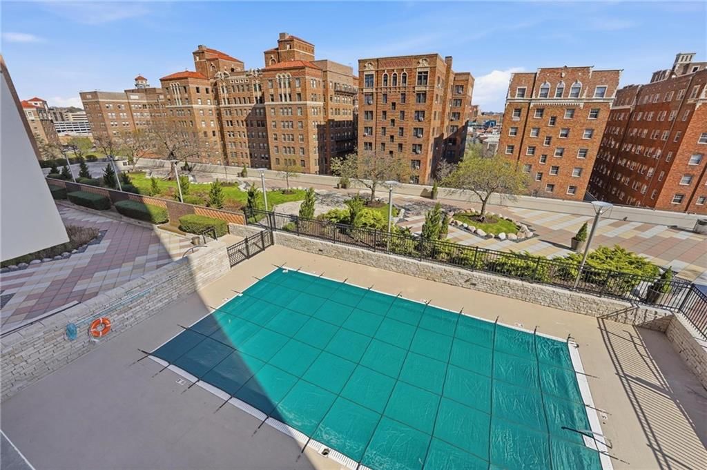121 W 48th Street — photo 29