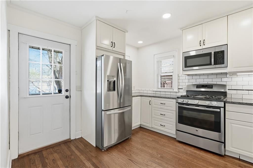 30 W 73rd Terrace — photo 11