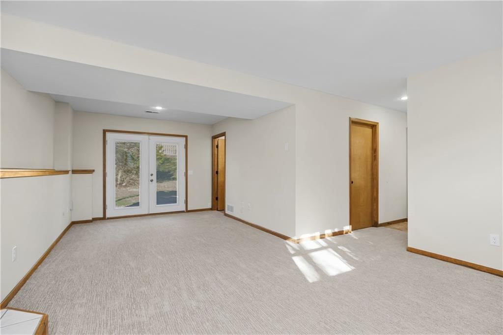 14114 Lora Street — photo 22