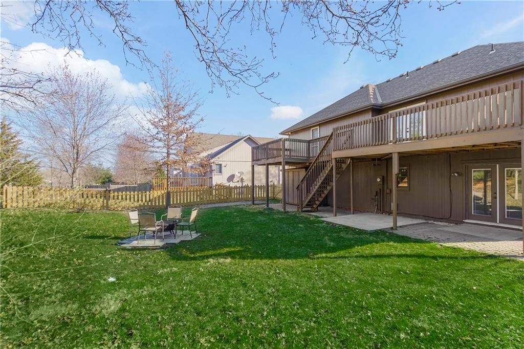 14114 Lora Street — photo 30