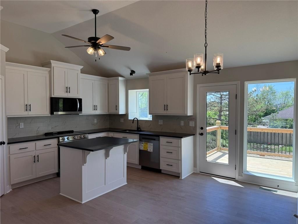 21608 S Clairmont Street — photo 2