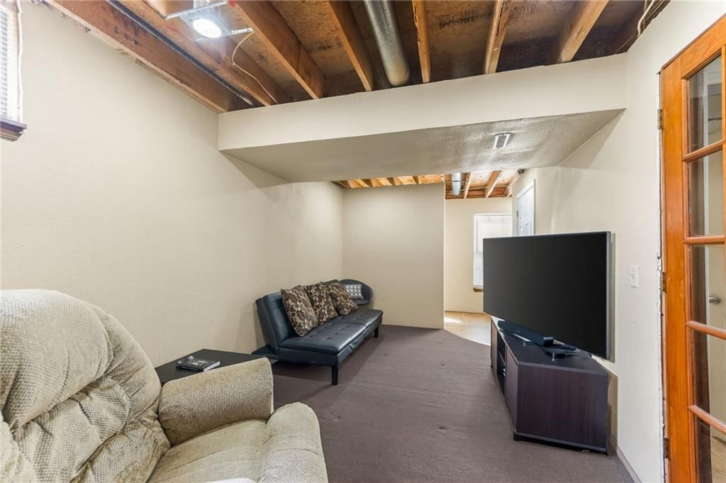 1314 Susan Street — photo 21