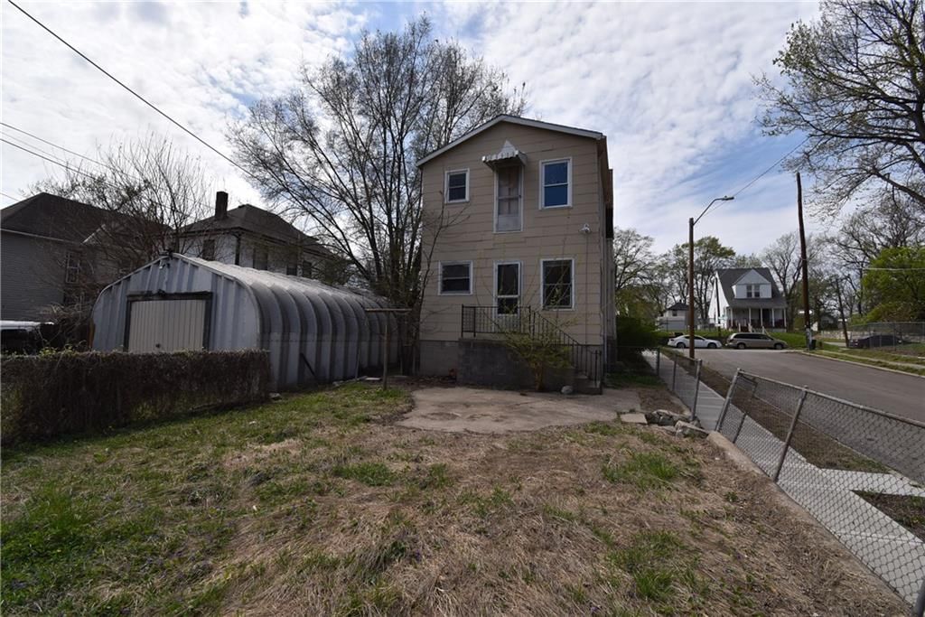 801 Elmwood Avenue — photo 27