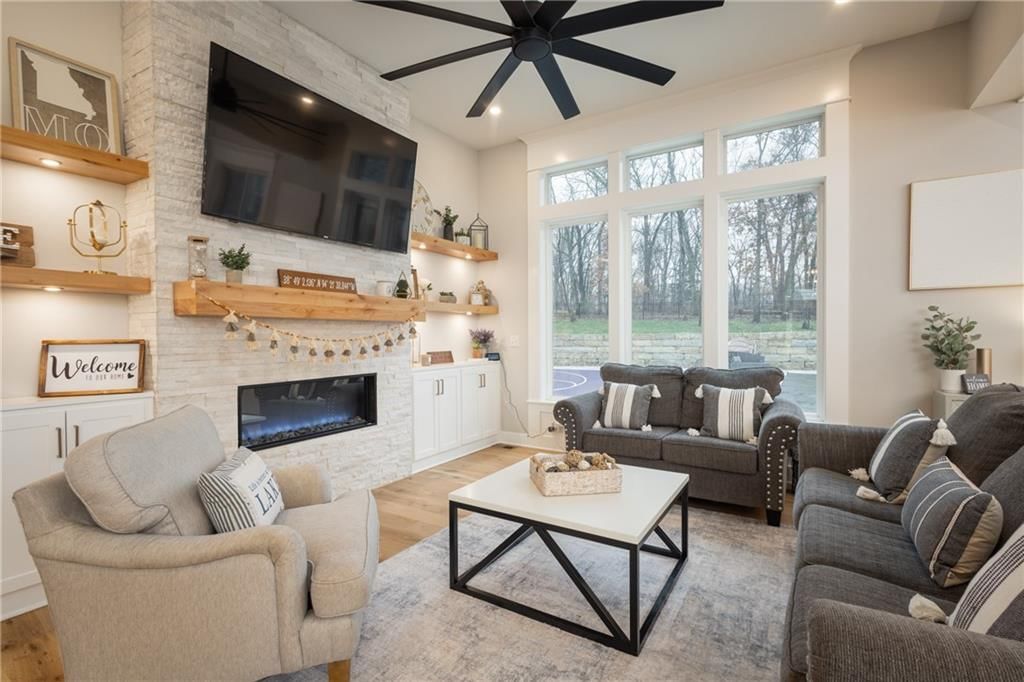 517 Southshore Drive — photo 3