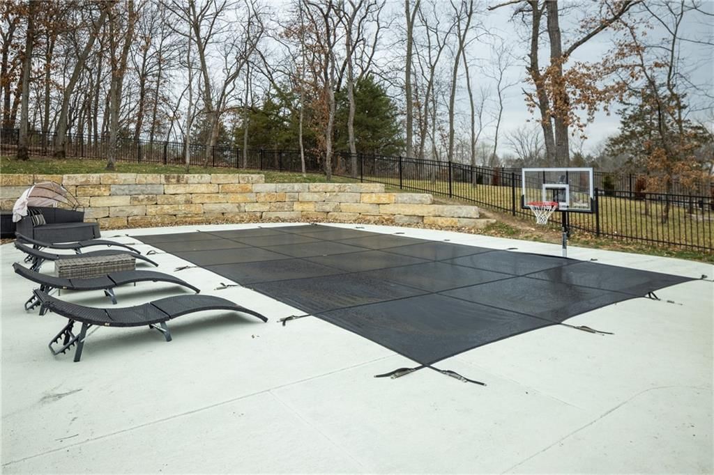 517 Southshore Drive — photo 32