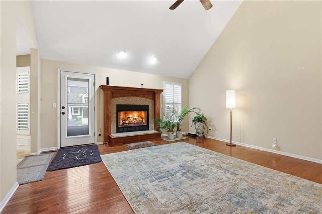 907 Hemlock Street — photo 6