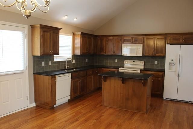 4708 Park Lane — photo 9