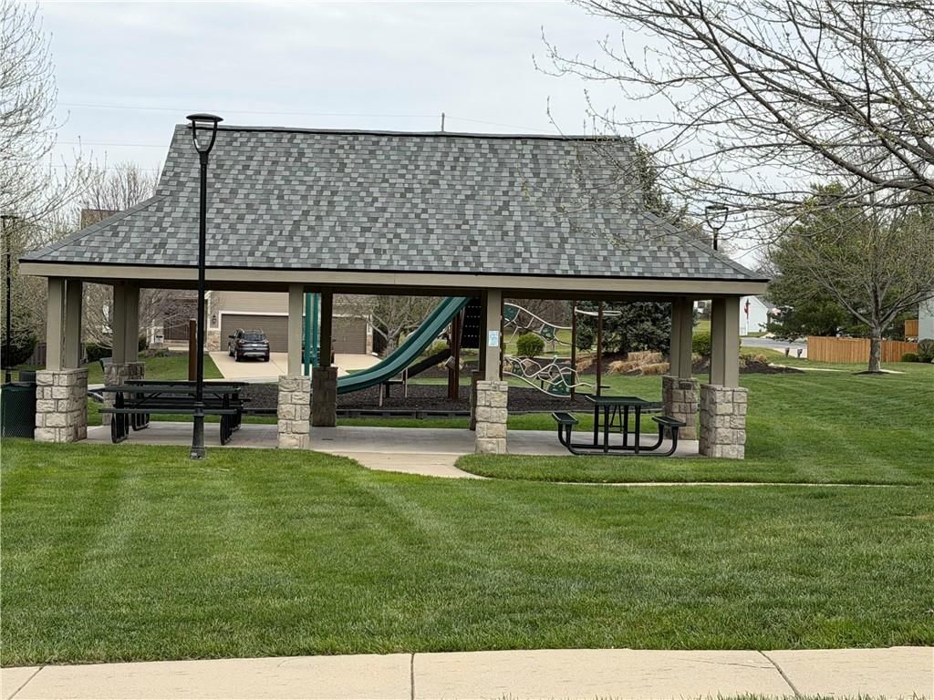 4708 Park Lane — photo 39
