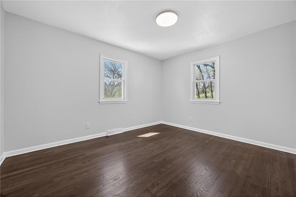 12000 E 75th Street — photo 25