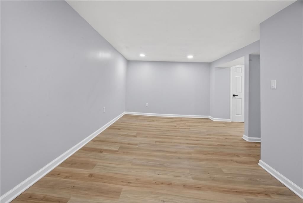 12000 E 75th Street — photo 30