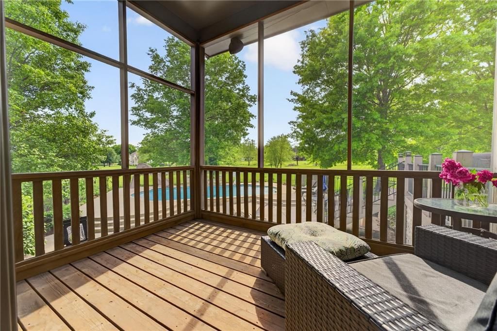 17570 Bond Avenue — photo 32