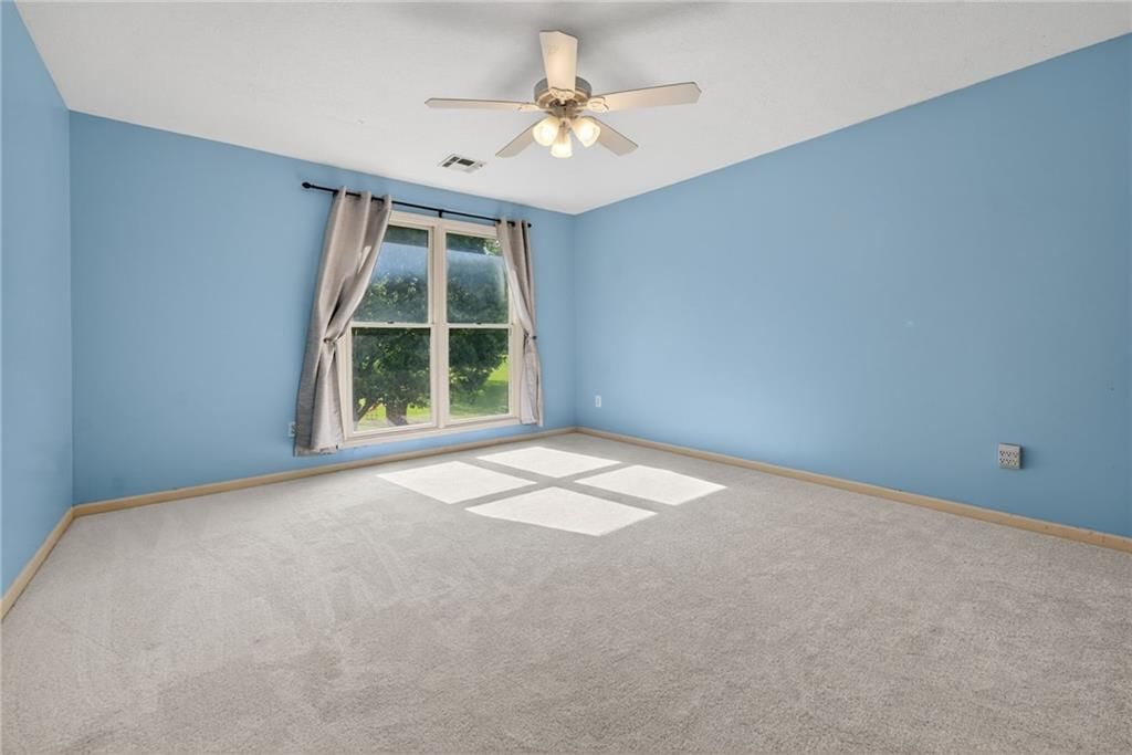 17570 Bond Avenue — photo 54