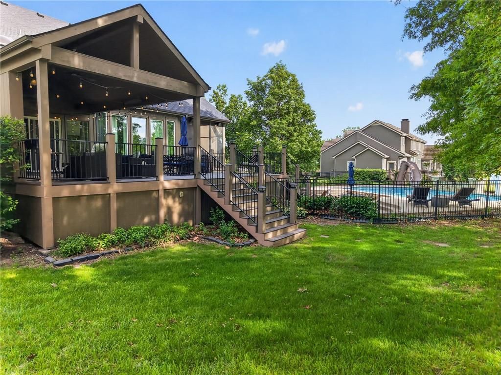 17570 Bond Avenue — photo 60