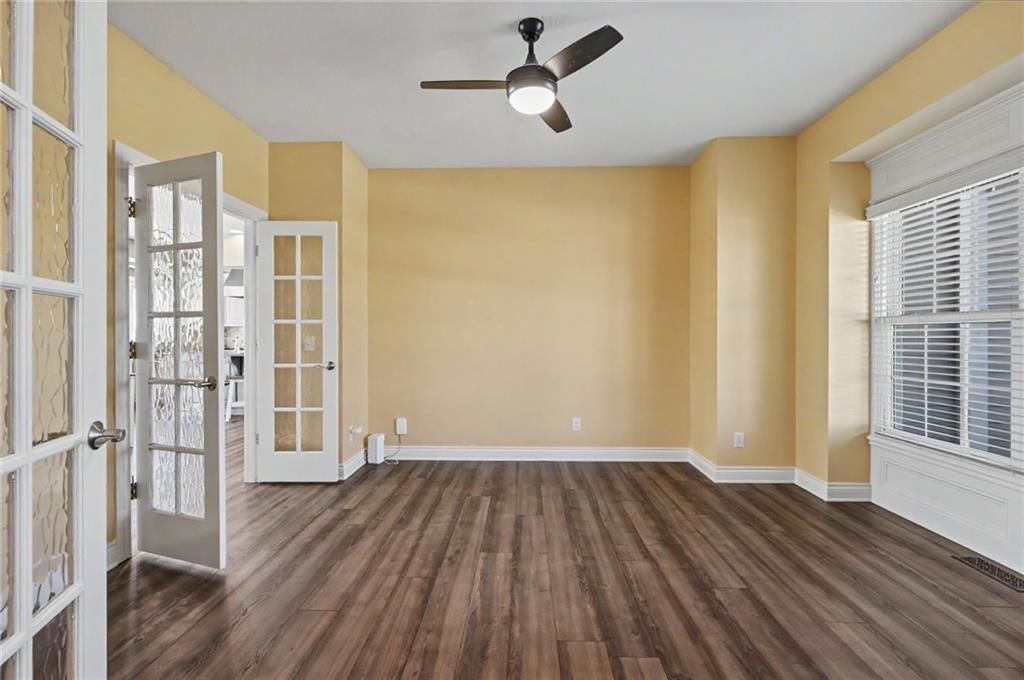2218 Country Drive — photo 14
