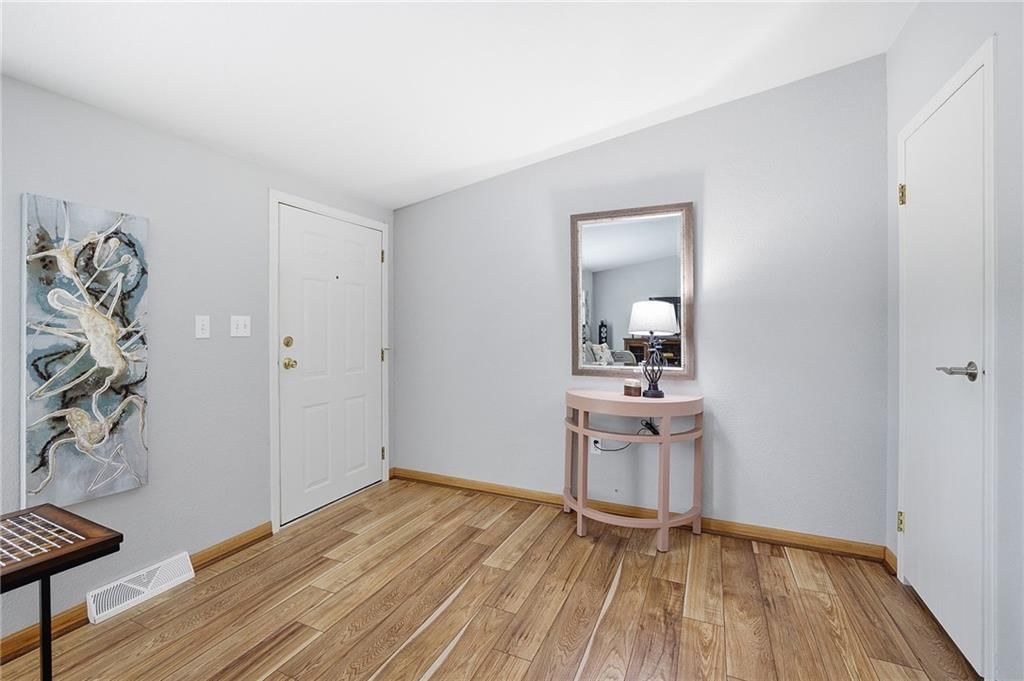 9 Poplar Lane — photo 3