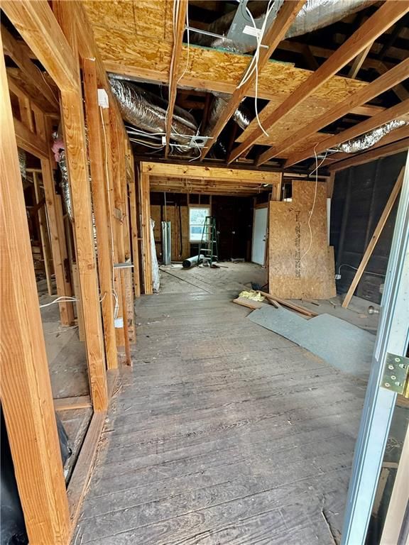307 S Georgia Street — photo 2