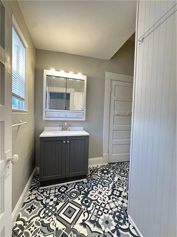 220 Michigan Avenue — photo 18