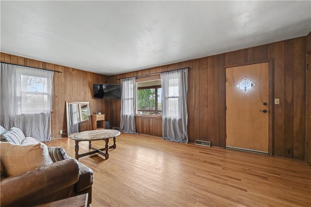 3110 S 37th Street — photo 10
