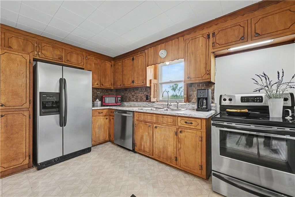 3110 S 37th Street — photo 12