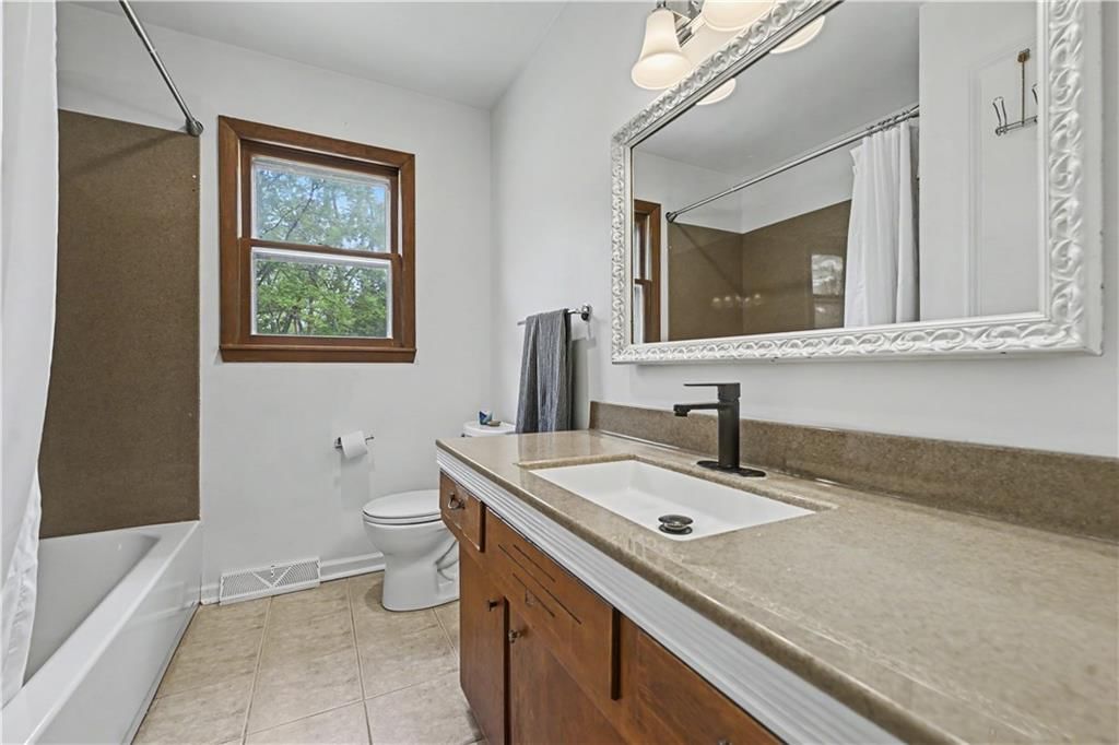 3110 S 37th Street — photo 19