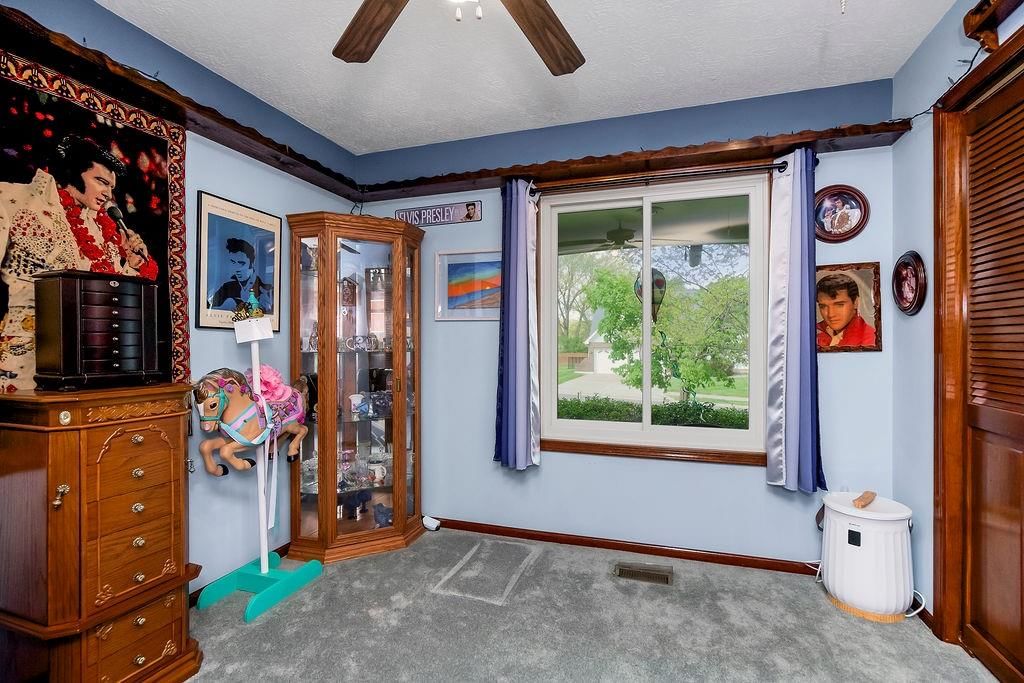 7719 Larson Avenue — photo 15