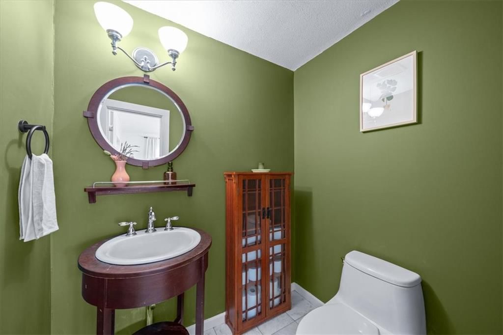 7 W Winthrope Road — photo 12