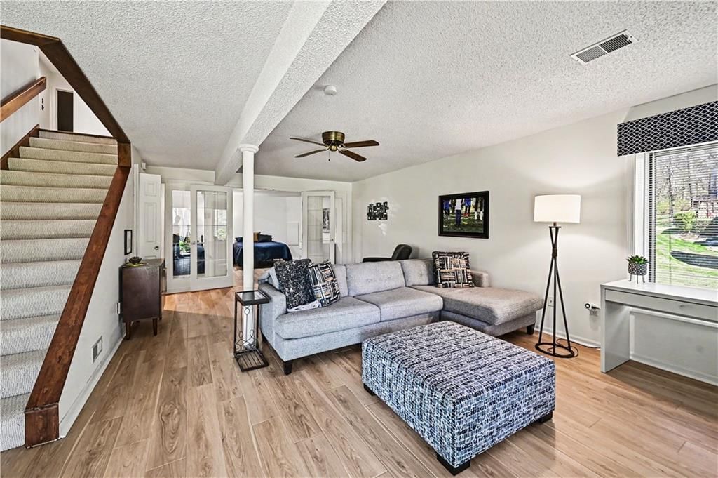 419 Lakeside Drive — photo 23