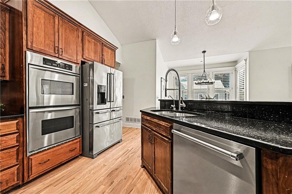 6134 Howe Drive — photo 12
